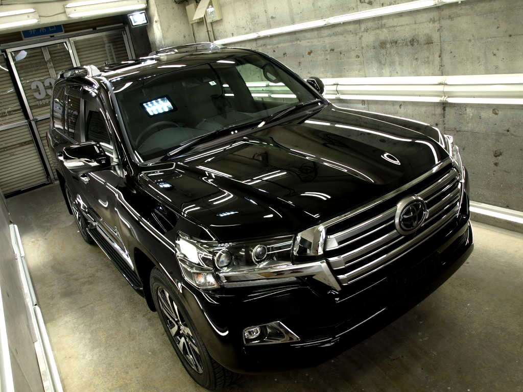 TOYOTA LAND CRUISER ZX